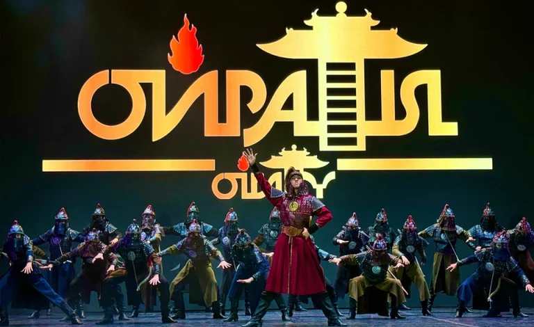 Артистки ГТТК «Ойраты» приняли участие в подписании соглашения о сотрудничестве в рамках Всемирного фестиваля молодежи-2024